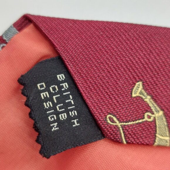 Resilio Necktie Red Gold Horn Pattern Fox Hunting Solk - Picture 7 of 9